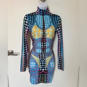 Stylish Women's Skirt Set with Geometric Design